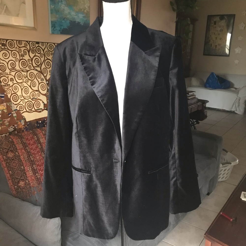 Chico’s classic one button velvet blazer Sz 2